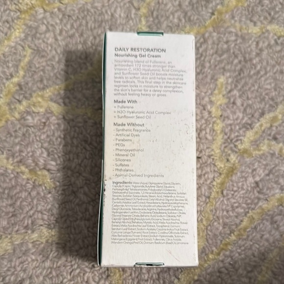 Rael daily restoration Beauty Nourishing Gel Cream - Picture 3 of 5